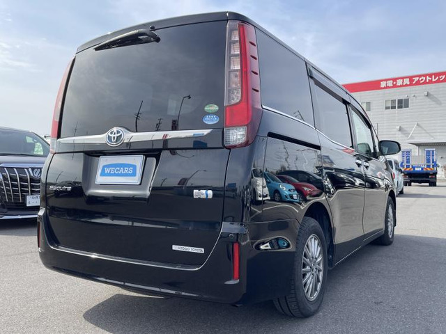 エスクァイアハイブリッド1.8 Gi ブラックテーラード