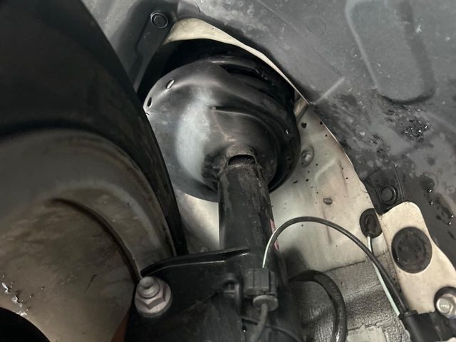 �����̗򉻗\�h�ׂ̖̈h�K���H�̎{�H�������Ă���܂��B�~��n��͂������A���ݕ��ɂ��Z���̕���A��Ń}�����E�E�B���^�[�X�|�[�c���������ɑ�ύD�]���������Ă���܂��B