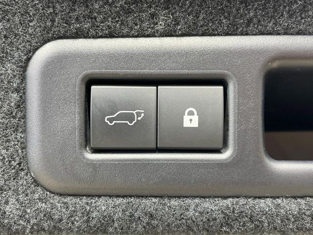 �y�p���[�o�b�N�h�A�z�X�}�[�g�L�[��^�]�Ȃ̃{�^�������������Ń��A�Q�[�g�������ŊJ���܂�!�ו��������Ă��鎞��A�����ʒu�ɂ���o�b�N�h�A��߂�ۂɕ֗��ȋ@�\�ł���