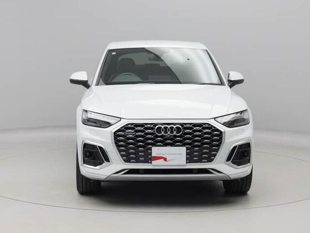 Q5スポーツバックSライン ダイナミック エディション ディーゼル 4WD