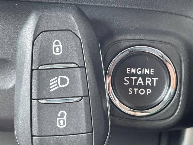 ���X�}�[�g�G���g���[:���������Ă��邾���ŁA�h�A���b�N�����E�{������G���W���X�^�[�g�܂ő���ł���֗��ȋ@�\�ł�!