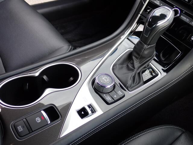 �V�t�g�m�u�̓X�����Ȃ��A���ꂢ�ȏ�Ԃł��B���ł��G��镔�������ꂢ���Ƒ�؂ɏ���Ă������Ƃ�������܂���B