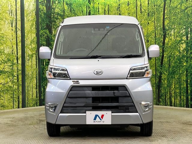 ���Ђł́A�S�ԁw�C�����Ȃ��x�̂��Ԃ̂ݎ�舵���Ă���܂��B��C�o�C���[�ɂ�錵�I�����d����̌�A���Ɍ�̎ԗ��`�F�b�N���s���A�l�N�X�e�[�W���F�肵�����i���Ȓ��ÎԂ����񋟂��Ă���܂��B