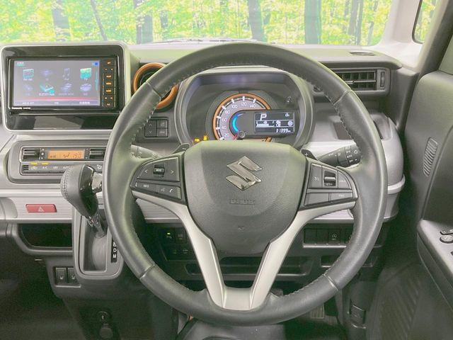 �y�X�e�A�����O�X�C�b�`�z�^�]���A�O������ڐ������炷���ƂȂ��A�I�[�f�B�I���̑��삪�\�ȕ֗��@�\!���S&���K�ȃh���C�u�����o���Ă���܂���