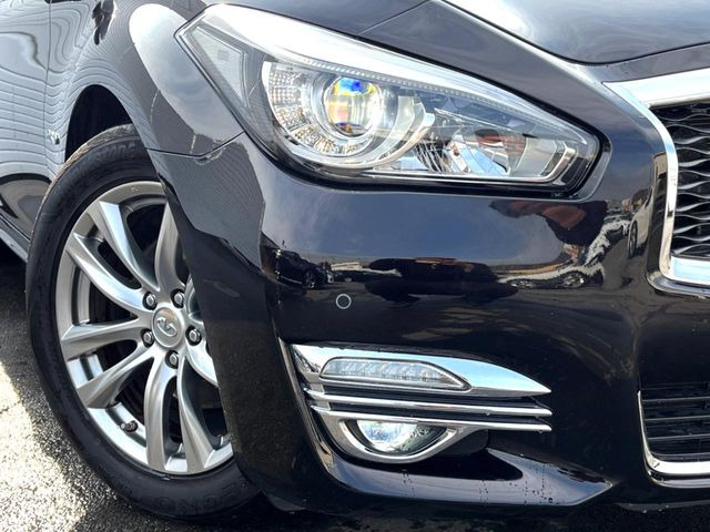 �yLED�w�b�h���C�g�z���V����ԑ��s�����ǍD�Ȏ��E���m�ۂ����S���ĉ^�]�ł��鍂�P�xLED�w�b�h���C�g�𑕔�!�_�����x�������A����d�͂��}�����Ă��܂��B