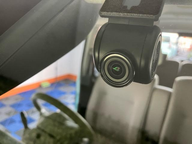 ムーヴキャンバスG ホワイトアクセント VS SAIII