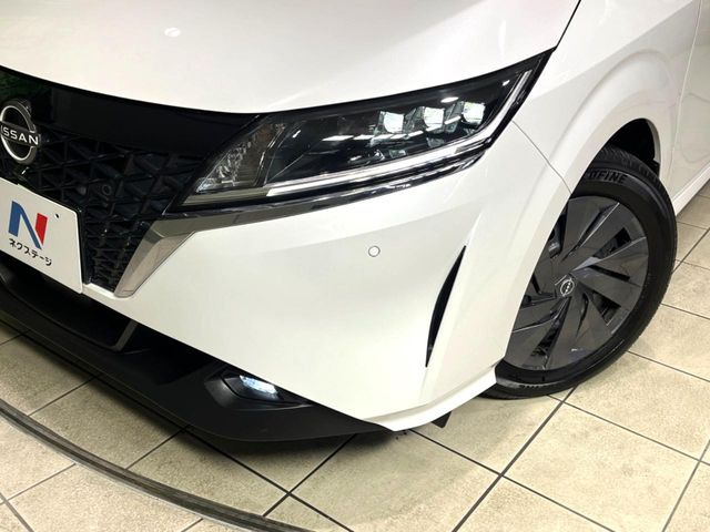 �yLED�w�b�h���C�g�z���V����ԑ��s�����ǍD�Ȏ��E���m�ۂ����S���ĉ^�]�ł��鍂�P�xLED�w�b�h���C�g�𑕔�!�_�����x�������A����d�͂��}�����Ă��܂��B