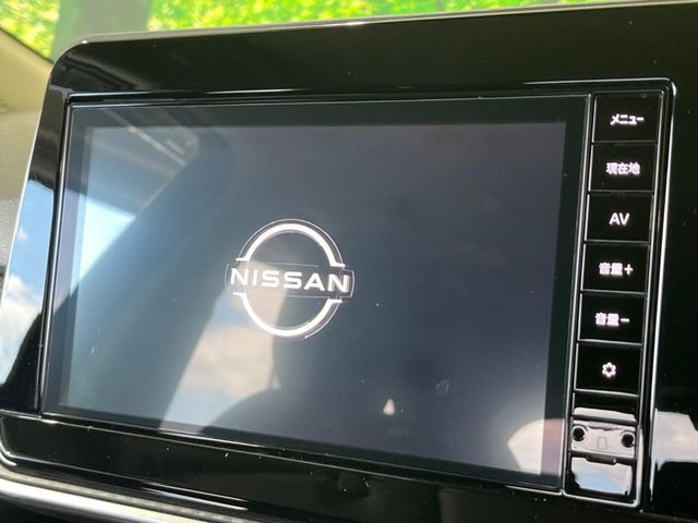 �y����9�^�i�r�z�l�C�̏����i�r�𑕔��B�I�[�f�B�I�@�\���[�����Ă���ABluetooth�ڑ�����΂������̃X�}�z��MP3�v���C���[�̉��y���Đ��\!�����̉^�]������Ɋy�����Ȃ�܂�!!