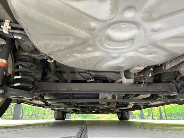 下回りがきれいなうちに、防錆加工の施工がオススメ。降雪地域はもちろん、沿岸部にお住いの方や、趣味でマリン・ウィンタースポーツをされる方にご好評いただいております。