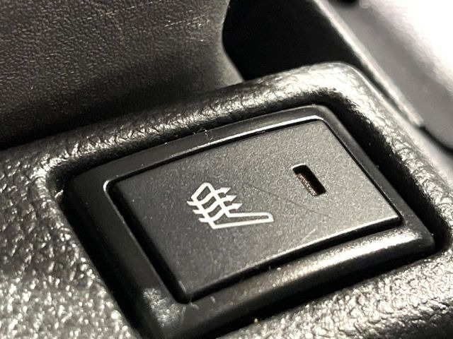 �y�V�[�g�q�[�^�[�z�������ɏd�󂷂�V�[�g�q�[�^�[!�G�A�R����葁�����܂��Ă����̂Ŋ�����̐l�����S�ł��ˁ�G�A�R���̉����͊������邩����A�Ƃ������ɂ����������߂ł��B