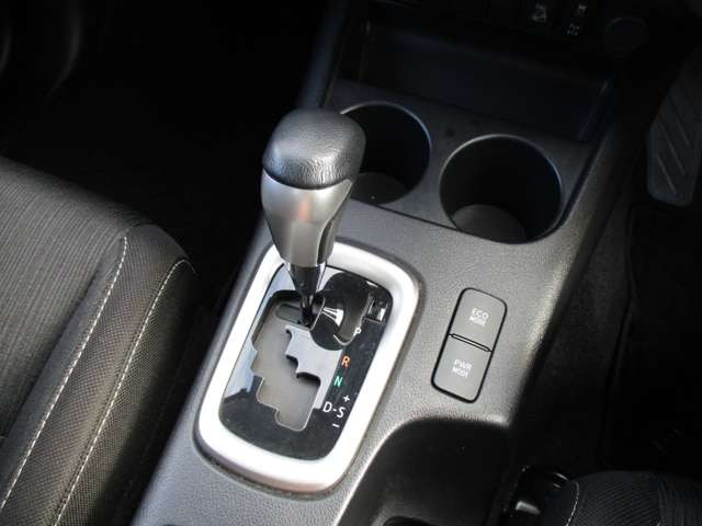 �ЊO10�^SD�i�r�E�t���Z�O�EB�J�����EHDMI�EGR�X�|�A�[�c�o�[/�A���_�[�J�o�[/�}�b�h�t���b�v�E�v����H�E�ЊO�h�����R�EETC�E�v���N���b�V���E���[�_�[�N���[�Y�ELDA�ERSA