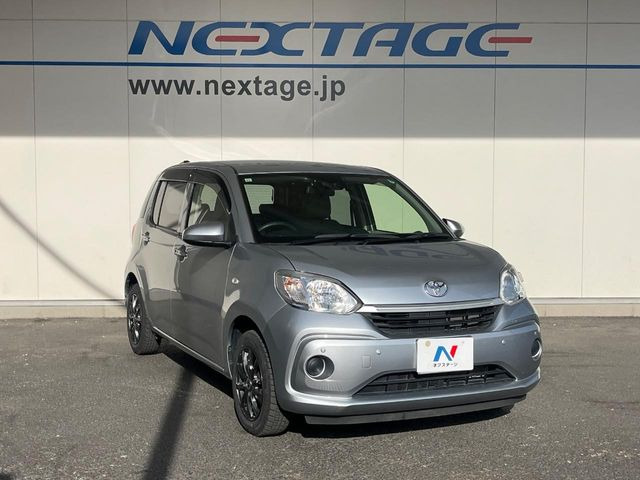 ��D�]�𒸂��Ă���܂��{�f�B�̒e�X�v���b�V���R�[�g���D�]��t���B�ʏ�̃K���X�R�[�g�ƈقȂ�A�ϋv�N��6�N�̖��@���K���X�R�[�e�B���O���A�{�f�B���L���C�ȏ�Ԃɕۂ��Ă���܂��B