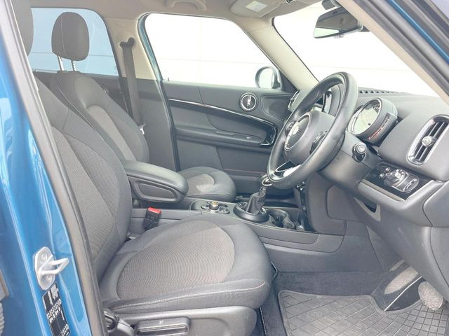 ���V�[�g�̎g�p��:�j��E�ւ�������Ȃ��A�����̒ʂ肫�ꂢ�ȏ�Ԃ��ێ����Ă���܂��B�܂��A�����N���[�j���O�E�R�[�e�B���O�����p�����������܂��B