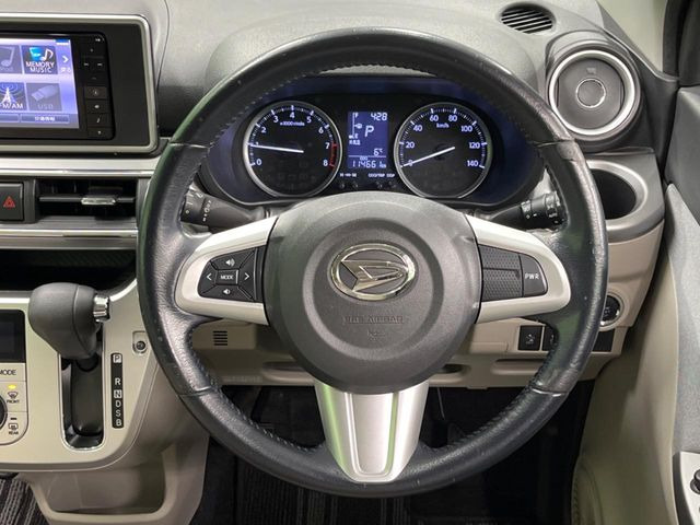 �y�����v�����X�e�A�����O�z�㎿�Ȋv���g�p���邱�ƂŁA��ɂ����������݂ƂĂ��^�]���₷���n���h���ł���