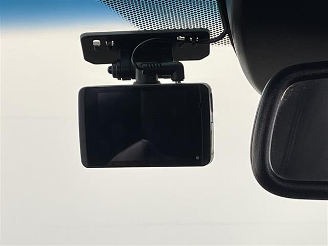 ヴェゼル1.5 ハイブリッド RS ホンダセンシング