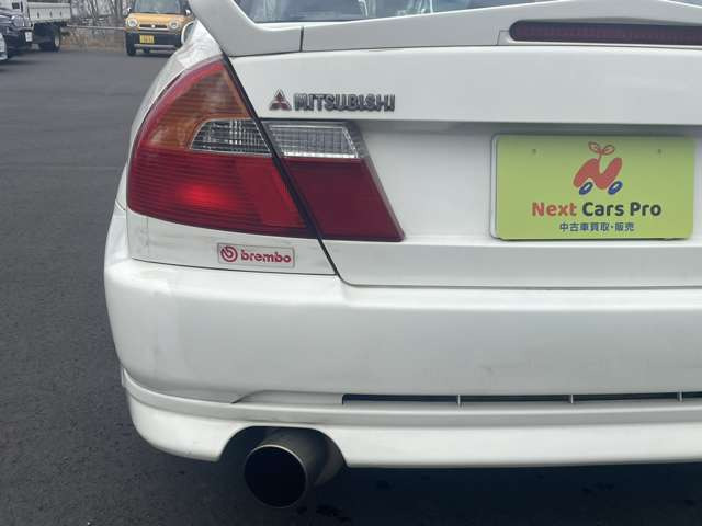 ���X�݌ɂ͊O���A�����N���[�j���O��ɓW�����A�����Ď��̏C�����̗L���A���[�^�[��������̗L������O�ҋ@�ւɂ�錟����S����{���Ă���܂��B�Ԍ��A�����A����h�������ЂőΉ��ł��܂��̂ł����S���������B