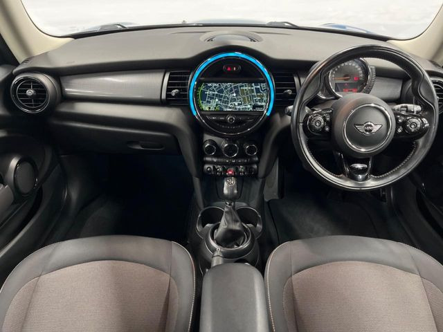 �A���ԃO���[�v���݌ɐ���2,000��!�S���̌n��X���烁�[�J�[�E�Ԏ��킸���Љ�o����̂ŁA���Ȃ��Ƀs�b�^���̂��Ԃ�������͂��ł���܂��͂��₢���킹��������