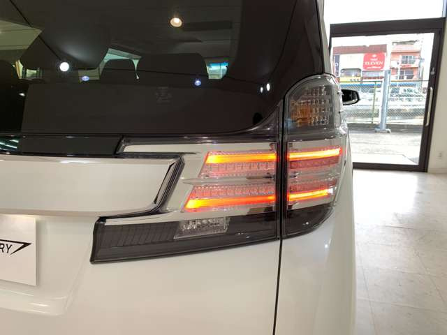 LED�e�[���t��!!