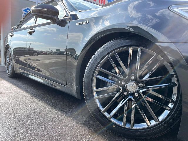 �y�����A���~�z�C�[���z�O�ςɃ}�b�`���������A���~�z�C�[���𑕒����Ă���܂��B�e��ЊO�A���~�z�C�[����A�X�^�b�h���X�^�C�����戵�����Ă���܂��B���񂲑��k����������