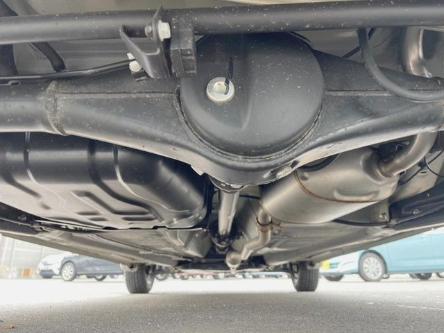 ����肪���ꂢ�Ȃ����ɁA�h�K���H�̎{�H���I�X�X���B�~��n��͂������A���ݕ��ɂ��Z���̕���A��Ń}�����E�E�B���^�[�X�|�[�c���������ɂ��D�]���������Ă���܂��B