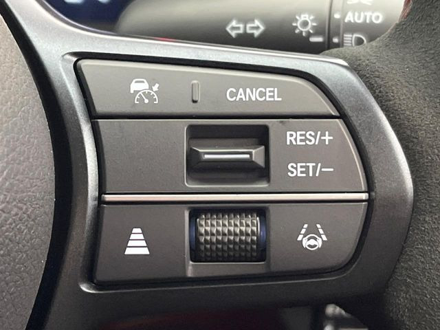 �y�A�_�v�e�B�u�N���[�Y�R���g���[���z�������H�ł̒��������s���y��!!�����ő��x��ۂN���[�Y�R���g���[�����A�Փˌy���V�X�e���ƘA�g���A�O���̎ԗ������m���ĎԊԂ�ۂ悤�ɑ��x���߂��Ă���܂�!!