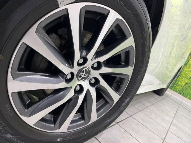 �y����17�C���`�A���~�z�C�[���z�O�ςɃ}�b�`���������A���~�z�C�[���𑕒����Ă���܂��B�e��ЊO�A���~�z�C�[����A�X�^�b�h���X�^�C�����戵�����Ă���܂��B���񂲑��k����������