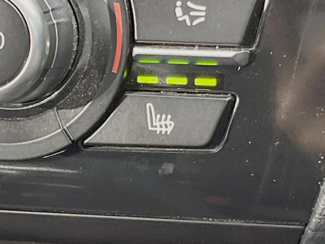 ���t�����g�V�[�g�q�[�e�B���O:�^�]�ȁE����ȋ��ɎO�i�K�Œ��߂��\�ȃV�[�g�q�[�^�[�𑕔����Ă���܂��B�G�߂��킸���K�ɂ��g�p���������܂��B