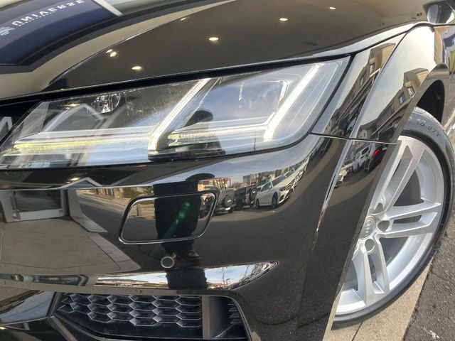 ��LED�w�b�h���C�g:��ԑ��s�����ǍD�Ȏ��E���m�ۂ����S���ĉ^�]�ł��鍂�P�xLED�w�b�h���C�g�𑕔�!�_�����x�������A����d�͂��}�����Ă��܂��B