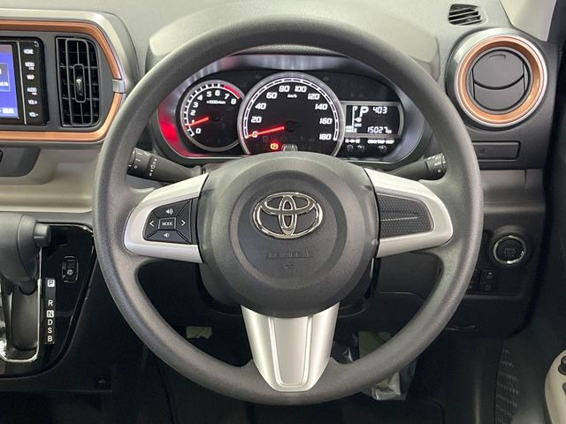 �y�X�e�A�����O�X�C�b�`�z�^�]���A�O������ڐ������炷���ƂȂ��A�I�[�f�B�I���̑��삪�\�ȕ֗��@�\!���S&���K�ȃh���C�u�����o���Ă���܂���