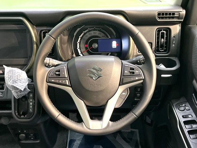 �y�����v�����X�e�A�����O�z�㎿�Ȋv���g�p���邱�ƂŁA��ɂ����������݂ƂĂ��^�]���₷���n���h���ł���