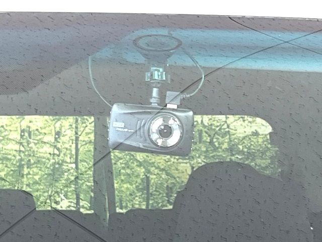 �y�h���C�u���R�[�_�[�z�h���C�u���R�[�_�[����!���s���͂������A������^�]�⎖�̂ɑ��������ہA�f���ŋL�^���A����̃��X�N�ɔ����܂��B���L�^�pSD�J�[�h�͂��q�l�����g�ł��������������K�v������܂��B