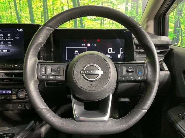 �y�����v�����X�e�A�����O�z�㎿�Ȋv���g�p���邱�ƂŁA��ɂ����������݂ƂĂ��^�]���₷���n���h���ł���