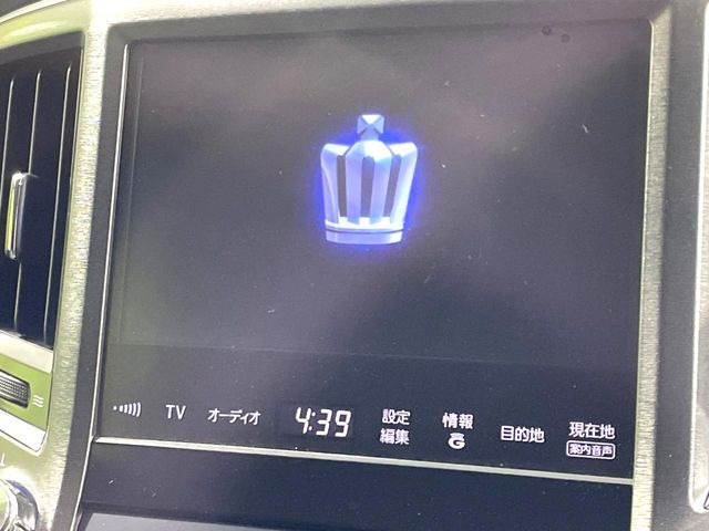 �y���[�J�[����8�^�i�r�z�C���e���A�ɗn�����ރX�^�C���b�V���ȁu��p�݌v�v���[�J�[�i�r�𑕔��􎋔F���⑀�쐫�ȂǊ�{���\�ɂ��D��A���㎿�ȃJ�[���C�t�����y���݂��������܂��B