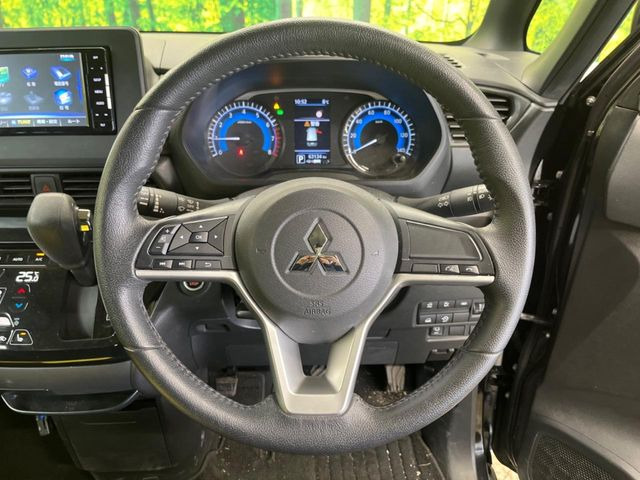 �y�O�He-Assist�z���s���ɑO���̎ԗ�����F�����A�Փ˂������Ȏ��͌x��ƃu���[�L�ŏՓˉ���Ɣ�Q�y�����A�V�X�g�B�����S�Ƀh���C�u�����y���݂��������܂��B