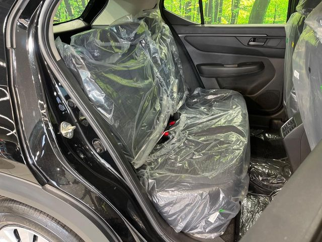 ���i���ȃI���W�i���t���A�}�b�g���I�v�V�����ɂĂ��p�ӂ��Ă���܂��B���D���ȃf�U�C����J���[�����Ԃɍ��킹�đI��ł����������Ƃ��ł��܂���