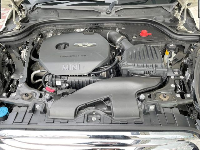 �����X�ł́A�e���[�J�[�̐�p�f�f�e�X�^�[�𓱓��B���Ǝ��i�����e�N�j�J���X�^�b�t���풓���Ă���܂��̂ŁA������̍ۂɂ����S���Ă����p���������܂��B