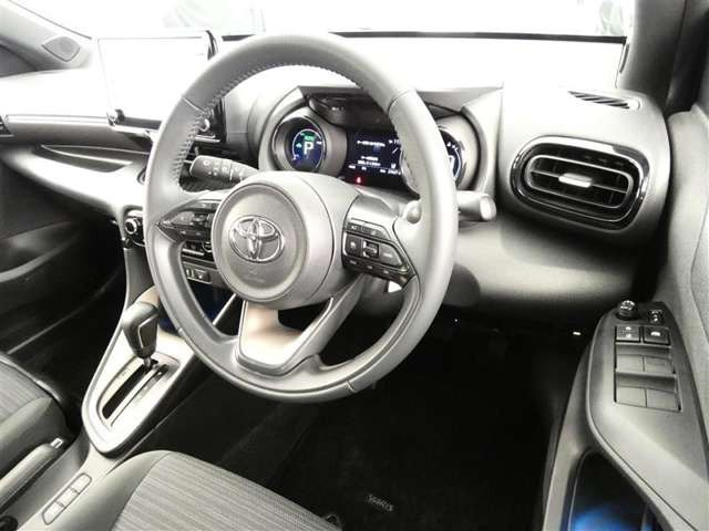 ヤリス1.5 ハイブリッド Z