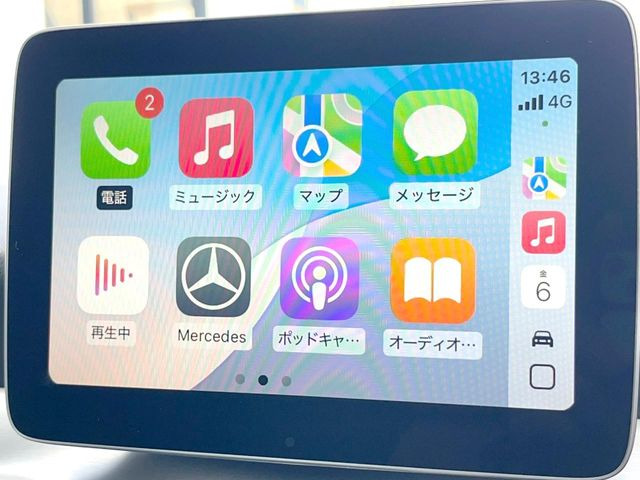 ��Apple Car Play:�X�}�z�Ƃ̗L���ڑ��ŁA�i�r�E�I�[�f�B�I�Đ��ȂǃX�}�z�̃A�v���@�\����ʂł��g����֗��@�\�ł�!