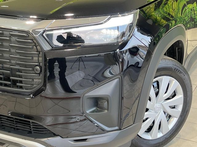 �yLED�w�b�h���C�g�z���V����ԑ��s�����ǍD�Ȏ��E���m�ۂ����S���ĉ^�]�ł��鍂�P�xLED�w�b�h���C�g�𑕔�!�_�����x�������A����d�͂��}�����Ă��܂��B