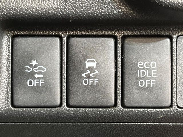 �y�X�}�[�g�A�V�X�g�z���s���ɑO���̎ԗ�����F�����A�Փ˂������Ȏ��͌x��ƃu���[�L�ŏՓˉ���Ɣ�Q�y�����A�V�X�g�B�����S�Ƀh���C�u�����y���݂��������܂��B