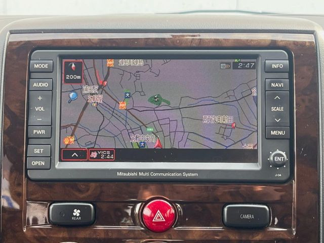 �y�����i�r�z�l�C�̏����i�r�𑕔����Ă���܂��B�i�r�̎g���₷���͂������A�I�[�f�B�I�@�\���[��!�L�����v�◷�s�͂������A�ʋ΂┃�����ȂǕ��i�̃h���C�u���y�����Ȃ�͂���