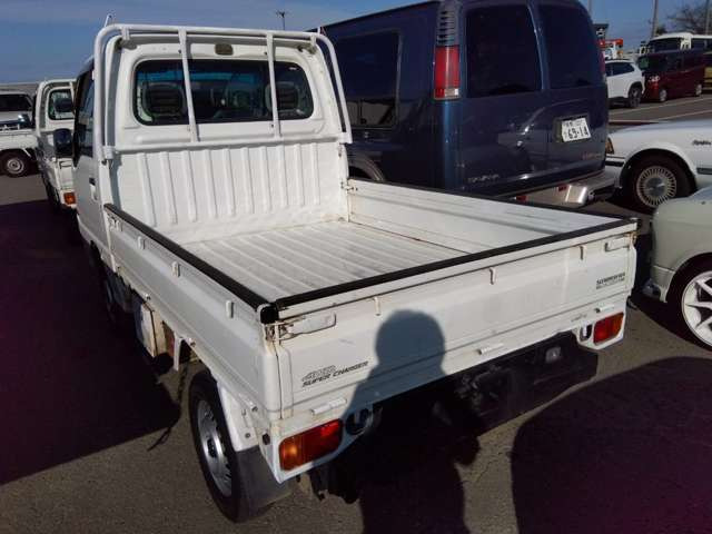 サンバートラックTC スーパーチャージャー 4WD