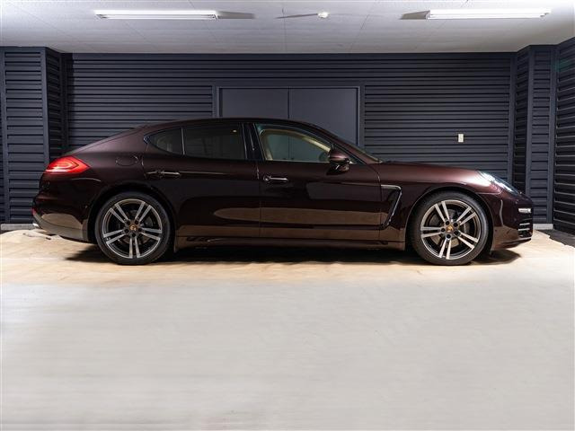 パナメーラ4 PDK 4WD