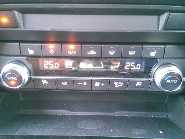 �����E�Ɨ����x�����@�\�t���I�[�g�G�A�R��!�^�]�ȂƏ���Ȃ̐ݒ艷�x���ȒP�ȑ���ł��ꂼ��Ɨ����Ē��߂ł��܂���