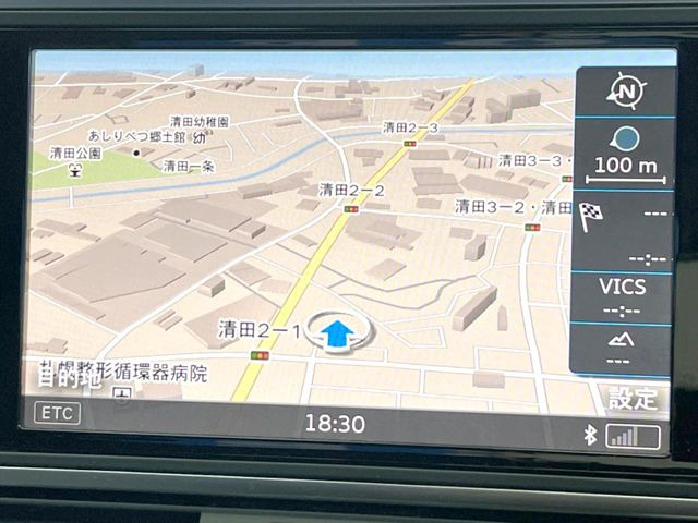 �������i�r:��̊��̂���i�r�́A����������ԓ������o���Ă���܂��BBluetooth�Đ��ȂǃI�[�f�B�I�@�\���[�����Ă���܂��̂ŁA�^�]�����y���߂܂���