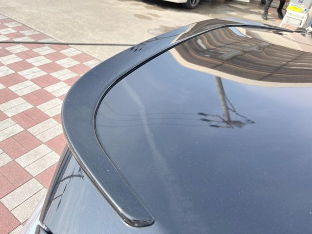 �y�����X�|�C���[�z�X�|�[�c�J�[�炵�����O�b�ƈ����������X�|�C���[�𑕒��􍂑����s���̃X�^�r���e�B(���s���萫)����ɖ𗧂��܂��B