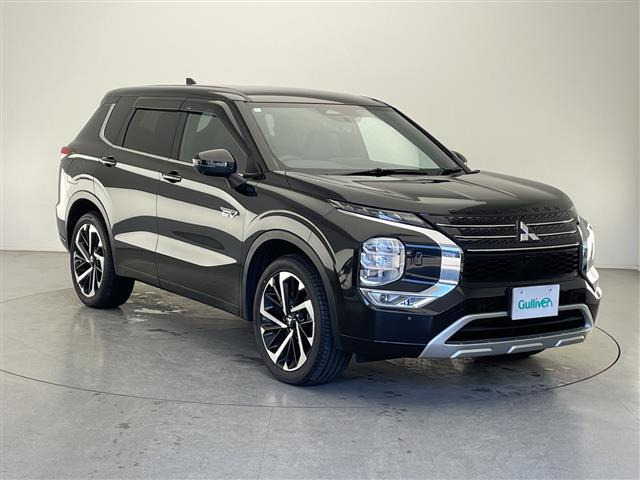 アウトランダーPHEV 2.4 P 4WD