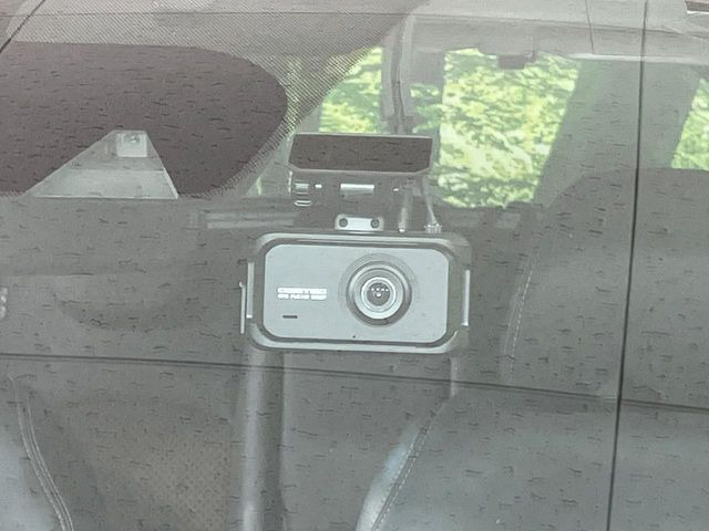 �y�h���C�u���R�[�_�[�z�h���C�u���R�[�_�[����!���s���͂������A������^�]�⎖�̂ɑ��������ہA�f���ŋL�^���A����̃��X�N�ɔ����܂��B���L�^�pSD�J�[�h�͂��q�l�����g�ł��������������K�v������܂��B