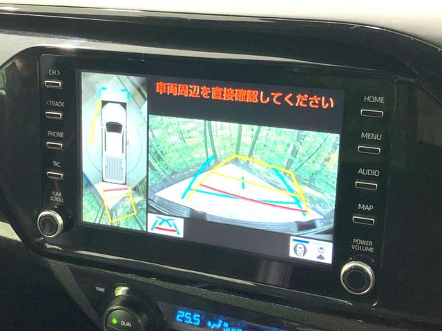 �y�p�m���~�b�N�r���[���j�^�[�z��p�̃J�����ɂ��A�ォ�猩���낵���悤�Ȏ��_��360�x�N���}�̎��͂��m�F���邱�Ƃ��ł��܂������p�������m�F���₷���A�����ꏊ�ł̐؂�Ԃ��⒓�Ԃ��X���[�Y�ɍs���܂��B