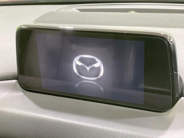 �y�}�c�_�R�l�N�g�i�r�z�ԓ��̕��͋C�Ƀ}�b�`������̌^�^�C�v�̃i�r�B�e����q�ݒ��Bluetooth�Đ����A�l�X�ȋ@�\���y���߂܂��B�����I�ȃ_�C�������삪�\�ŁA�g��������ǍD�ł��B